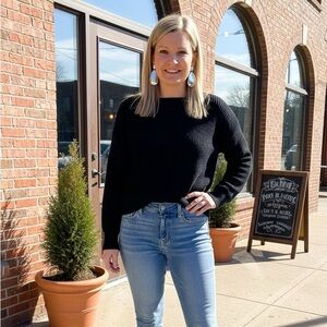 Meet your Posher, Dawn